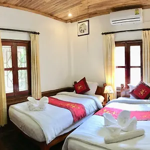 https://villay-vanh-place-house.hotelsluangprabang.com